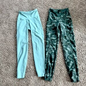 Old Navy Bali High Rise Leggings LOT OF 2 Camo Green Side Pockets XS